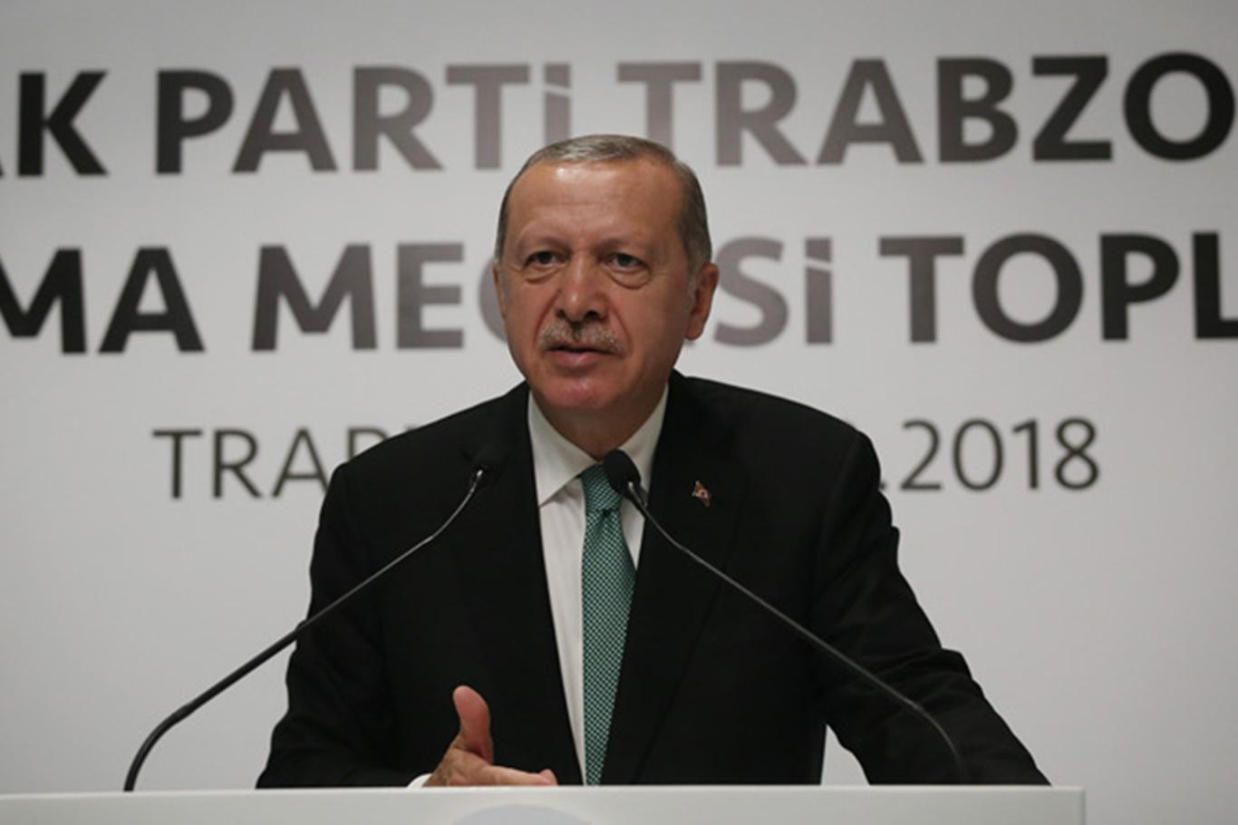 Cumhurbaşkanı Erdoğan: Darbeyle yapamadıklarını parayla gerçekleştirmeye çalışıyorlar
